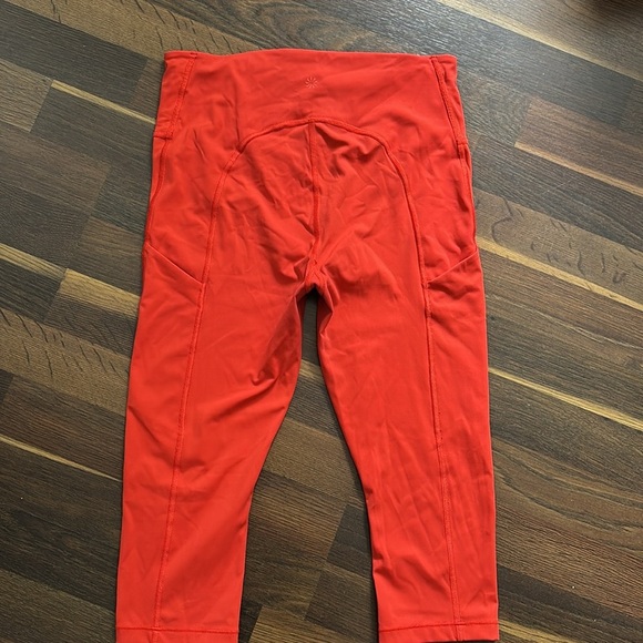 ATHLETA• Women's Ultimate Stash Crop Leggings Size Small - Picture 6 of 9